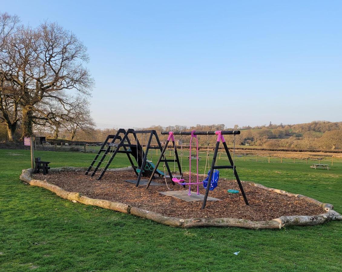 Farmhouse B&B Family Stay Or Romantic Break, On Our Smallholding Close To Narberth Zewnętrze zdjęcie