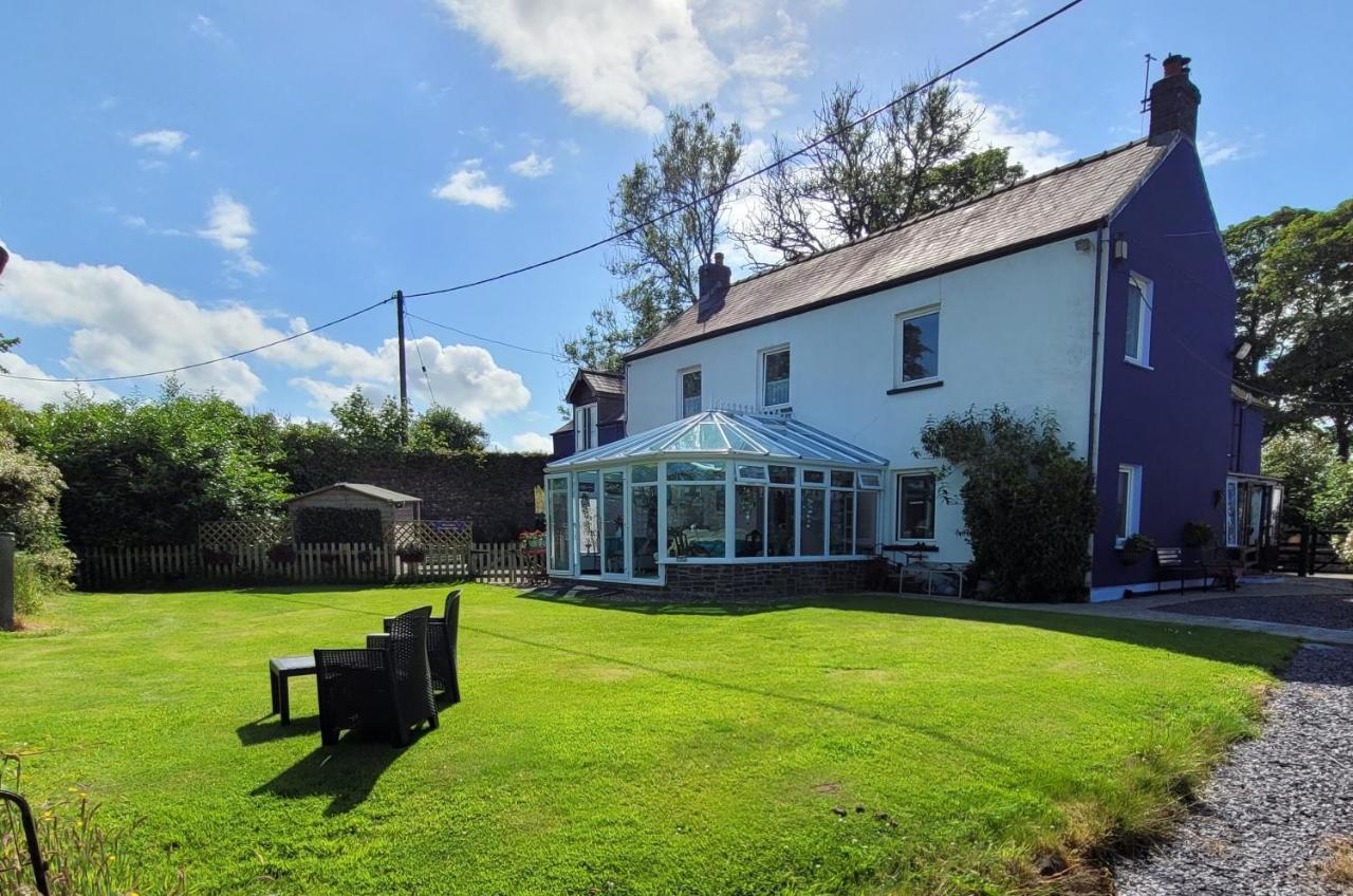 Farmhouse B&B Family Stay Or Romantic Break, On Our Smallholding Close To Narberth Zewnętrze zdjęcie